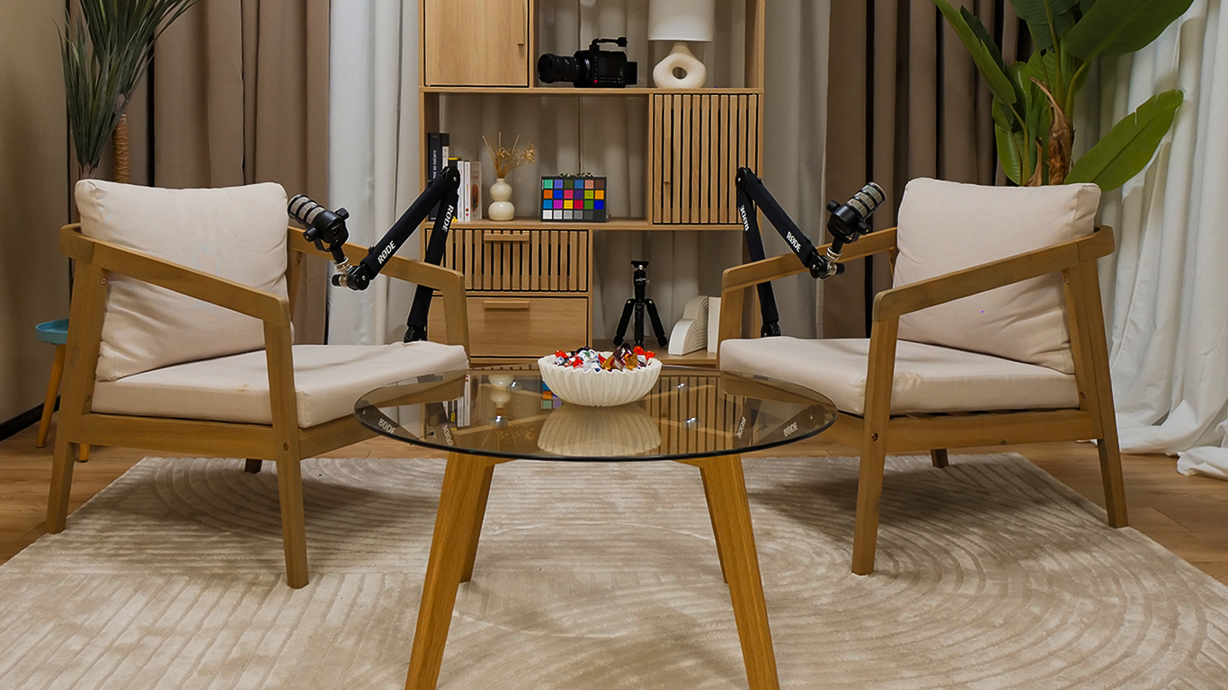 Studio Chill mood pour podcasts et interviews à deux